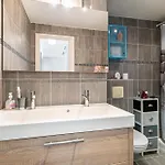 Sibel 2 Pieces Proche Pinede Plages Appartement *